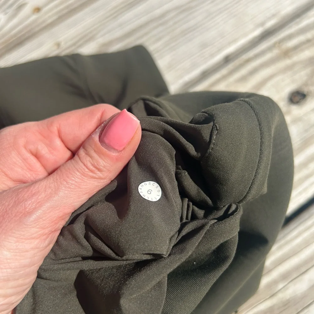 Lululemon Embrace The Space Pant Jogger Athletic Taper Commute Women's‎ - Size 6 - Picture 15 of 15